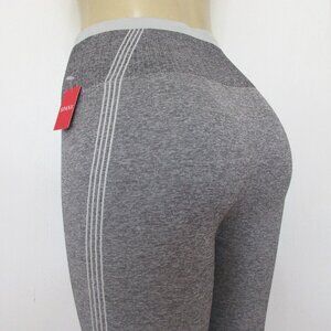 New SPANX Athletic Leggings Size Medium Seamless Sculpt